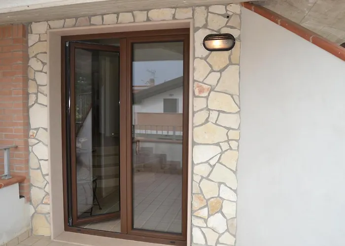 Ninfea سان جيوفانّي تْيَتينو