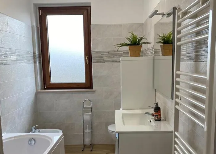 Ninfea بيت للعطل سان جيوفانّي تْيَتينو